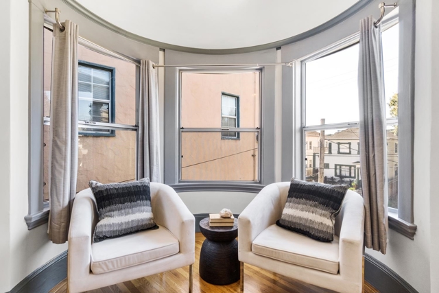 548 37th St, Oakland CA: https://media.crmls.org/mediaz/a74d5793-a75d-4ee3-8b5f-6a6e731df654.jpg