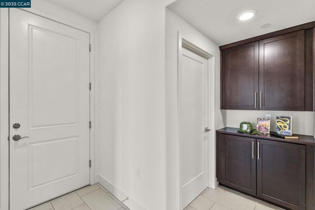 320 Riesling Ave, Milpitas CA: https://media.crmls.org/mediaz/a74e513d-8283-4a2f-ae88-d5bc196aad34.jpg
