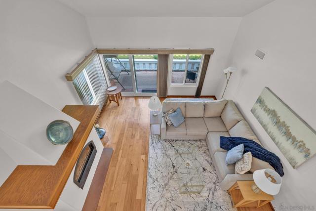 4676 Barcelona Way, Oceanside CA: https://media.crmls.org/mediaz/a74f76a7-b335-46ee-a529-f28d5e7647a1.jpg
