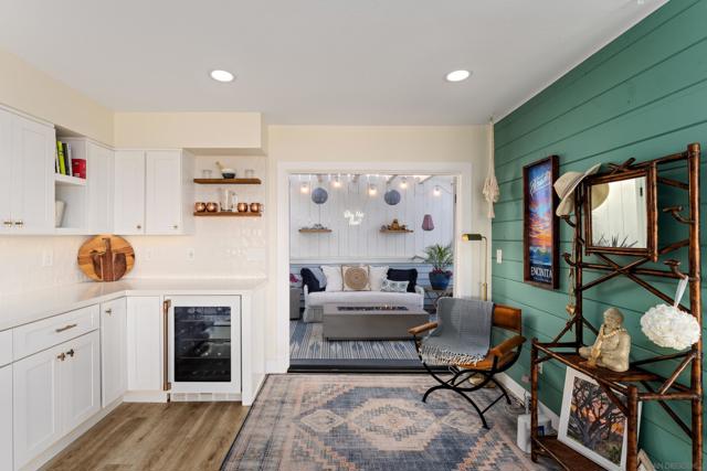 579 Hygeia Ave, Encinitas CA: https://media.crmls.org/mediaz/a74fccaa-7d32-4c6c-a0fc-fad5653b7ef1.jpg