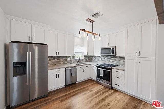 5216 Fidler Avenue, Lakewood CA: https://media.crmls.org/mediaz/a7506250-d1af-4d93-ad99-47302519c248.jpg