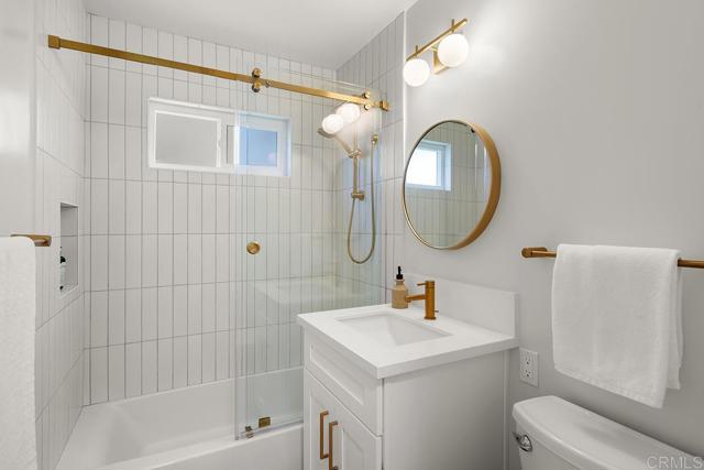 Detail Gallery Image 32 of 55 For 4443 Del Monte Ave, San Diego,  CA 92107 - 3 Beds | 2 Baths