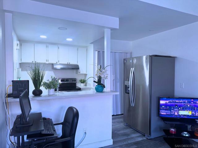 875 W San Ysidro Blvd, San Ysidro CA: https://media.crmls.org/mediaz/a750a80a-a95c-4552-a8aa-7e041da8b8cf.jpg