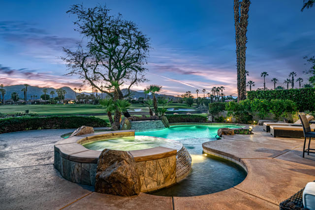 79967 Rancho La Quinta Drive, La Quinta CA: https://media.crmls.org/mediaz/a75221a7-e0c2-4f67-abdf-93efb3ad8204.jpg