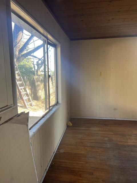 207 Grandview Street, Santa Cruz CA: https://media.crmls.org/mediaz/a7523ffe-1379-4deb-9048-604ab8d751f5.jpg