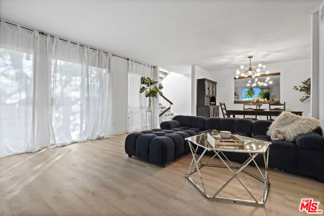 5245 Coldwater Canyon Avenue, Sherman Oaks CA: https://media.crmls.org/mediaz/a7529918-4649-4101-a247-90900760e359.jpg