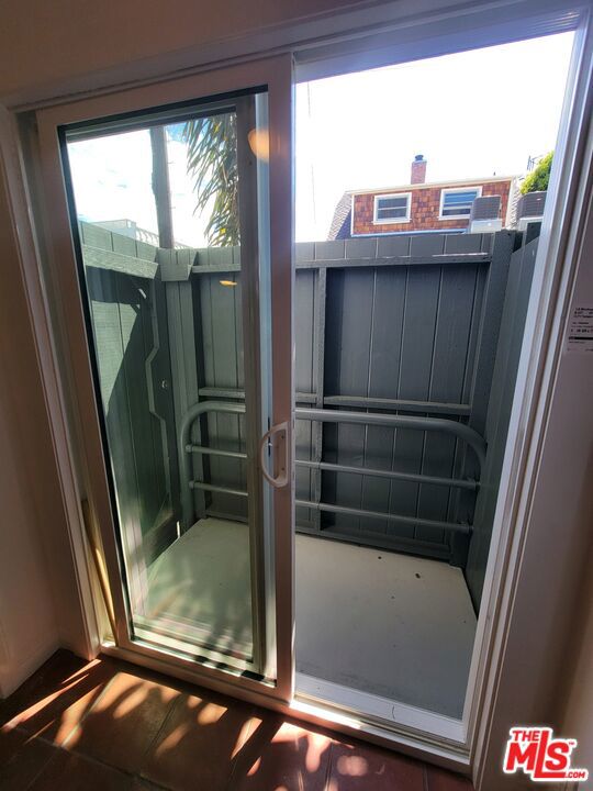 109 Brooks Avenue, Venice CA: https://media.crmls.org/mediaz/a75307e0-0edd-4840-989d-46396950c836.jpg