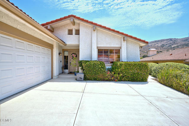 Detail Gallery Image 1 of 61 For 1104 Paquita St, Camarillo,  CA 93012 - 2 Beds | 2 Baths