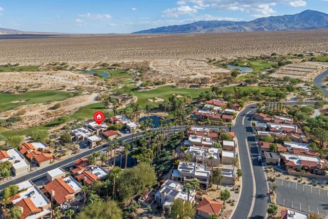 2842 Fonts Point Drive, Borrego Springs CA: https://media.crmls.org/mediaz/a7550616-1b4c-45f1-8661-8cf66ce19729.jpg