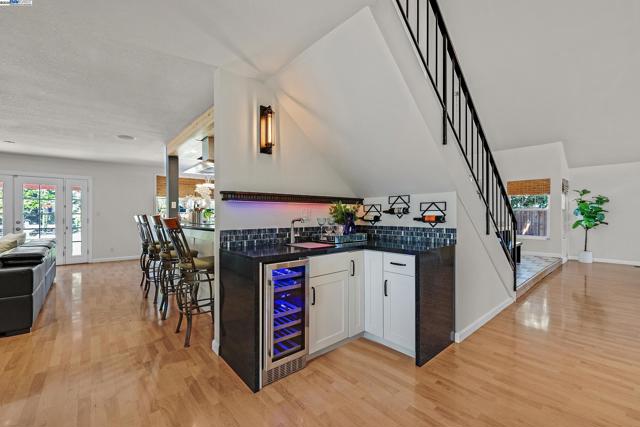 Image 16 of 42 For 45421 Parkmeadow Dr