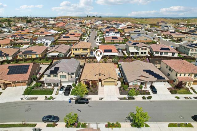 5476 Pinnacle View Way, Antioch CA: https://media.crmls.org/mediaz/a7580744-c431-47f9-93bd-101b9ff2264b.jpg