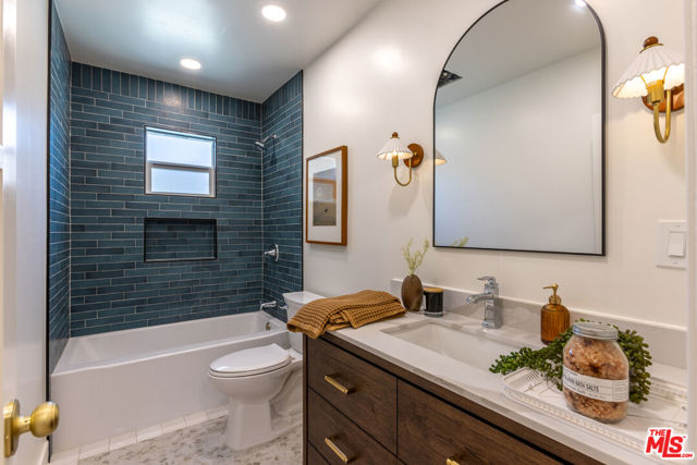 504 N Campbell Avenue, Alhambra CA: https://media.crmls.org/mediaz/a758683c-8b5e-4899-b11c-28726c214bd3.jpg