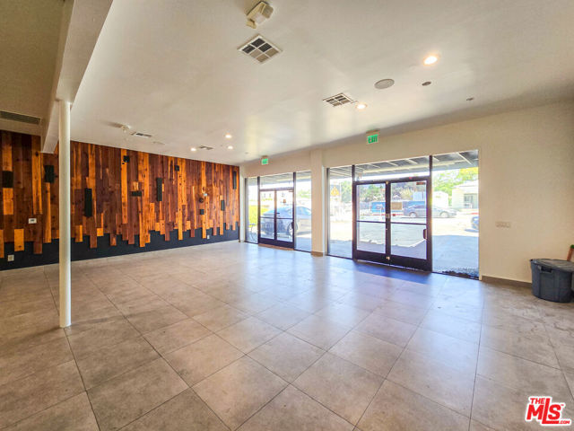  Commercial for Sale in Los Angeles, California