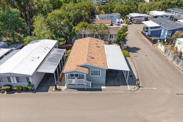 100 N Rodeo Gulch Road, Soquel CA: https://media.crmls.org/mediaz/a7594e6c-6591-45b3-abb8-5ef3429e7509.jpg