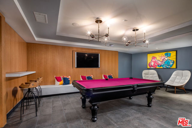 750 S Oxford Avenue, Los Angeles CA: https://media.crmls.org/mediaz/a759cd10-9cba-4ff5-af20-6d3447467364.jpg