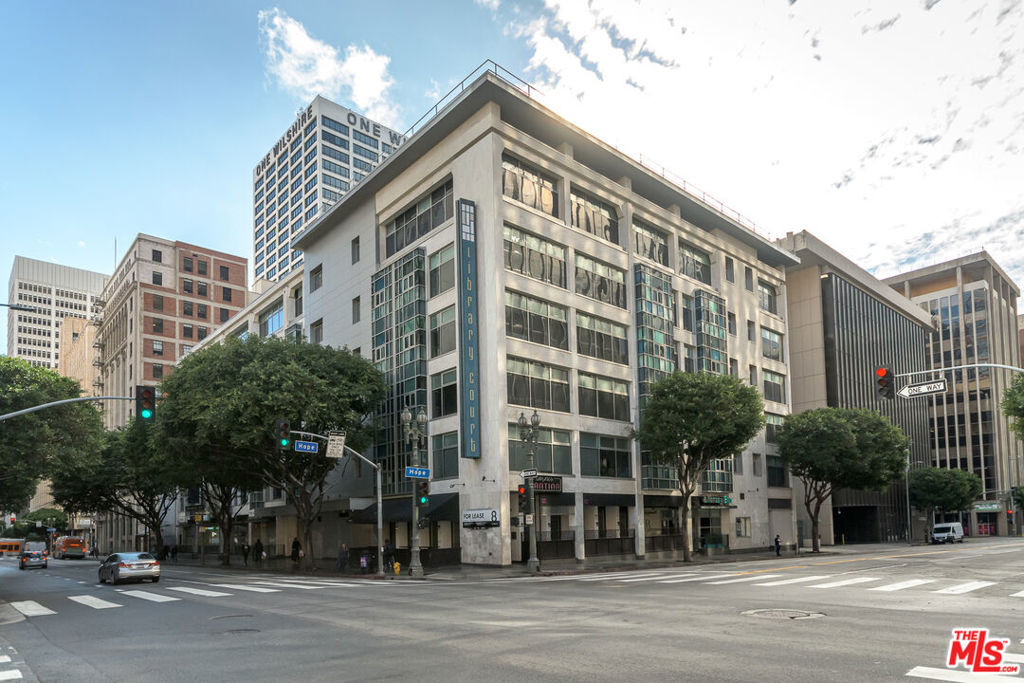 630 W 6th Street #207