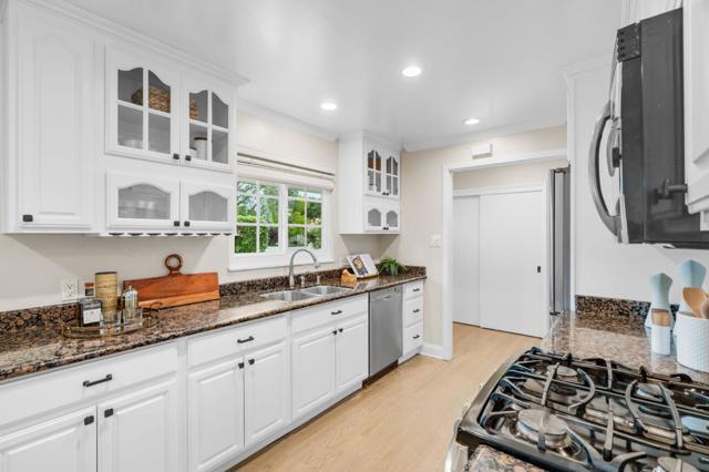 1709 Peartree Lane, Mountain View CA: https://media.crmls.org/mediaz/a75bacb1-21ba-4dab-bcc2-460f4ea0c51f.jpg