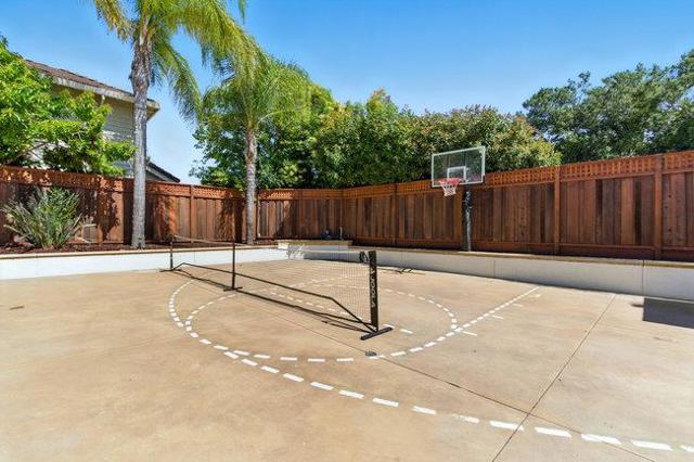 4252 Merlot Court, San Jose CA: https://media.crmls.org/mediaz/a75c4a32-8e8b-45b9-b77a-92adb3c31c61.jpg