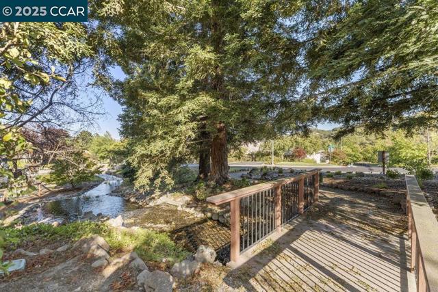 955 Camino Verde Cir, Walnut Creek CA: https://media.crmls.org/mediaz/a75d2a7b-55c6-48cb-b732-9888de3cf657.jpg