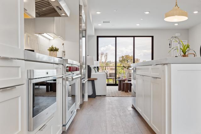 Detail Gallery Image 7 of 32 For 324 Chinquapin Ave, Carlsbad,  CA 92008 - 2 Beds | 2/1 Baths