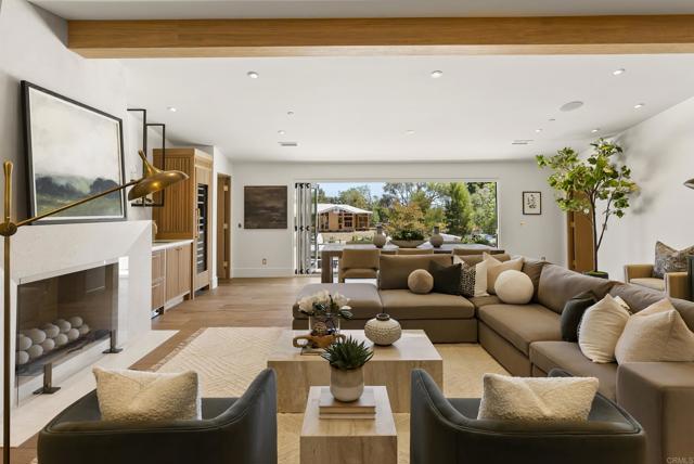 Detail Gallery Image 6 of 20 For 5927 Linea Del Cielo #-ELM,  Rancho Santa Fe,  CA 92067 - 2 Beds | 2/1 Baths