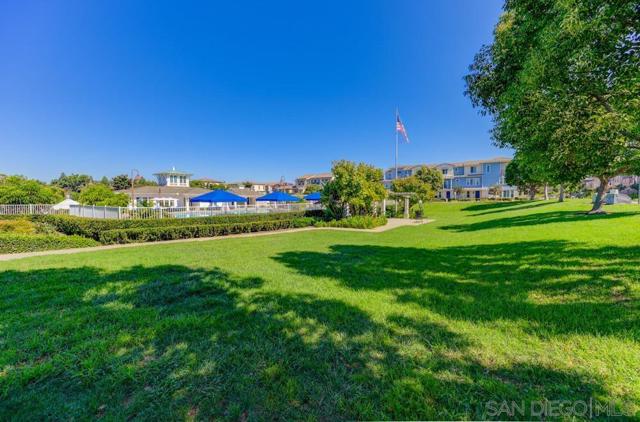 4314 Star Path Way, Oceanside CA: https://media.crmls.org/mediaz/a75db08c-9029-442e-80c2-de2d4648da69.jpg