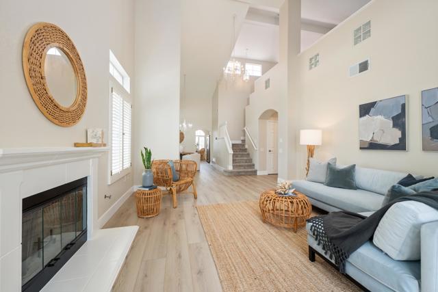 Detail Gallery Image 2 of 29 For 3396 Corsica Way, Oceanside,  CA 92056 - 3 Beds | 2 Baths
