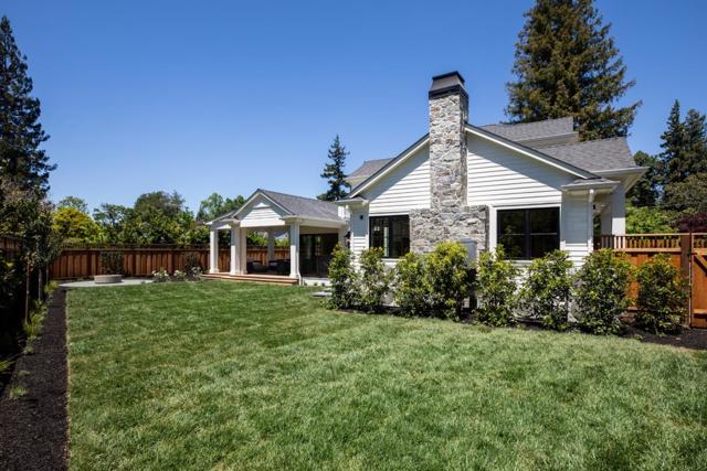1310 Bay Laurel Drive, Menlo Park CA: https://media.crmls.org/mediaz/a75eed54-bddc-4438-9abf-e912a60d799f.jpg