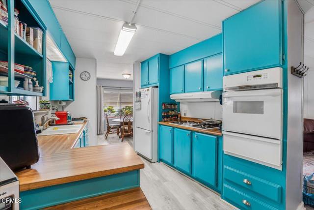 1500 Richmond Rd, Santa Paula CA: https://media.crmls.org/mediaz/a75f32dc-b76e-4b85-b31b-10f91fb9d2ba.jpg