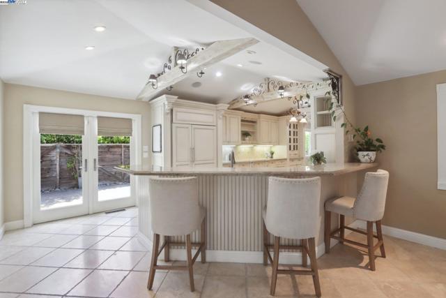 688 Danville Blvd, Danville CA: https://media.crmls.org/mediaz/a75f83dc-baf3-4bd8-93d0-bd602cff5cba.jpg