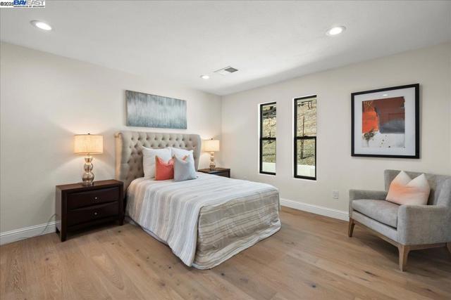 5388 Doolan Rd, Livermore CA: https://media.crmls.org/mediaz/a76066f6-47f7-4283-bde4-67d452283042.jpg