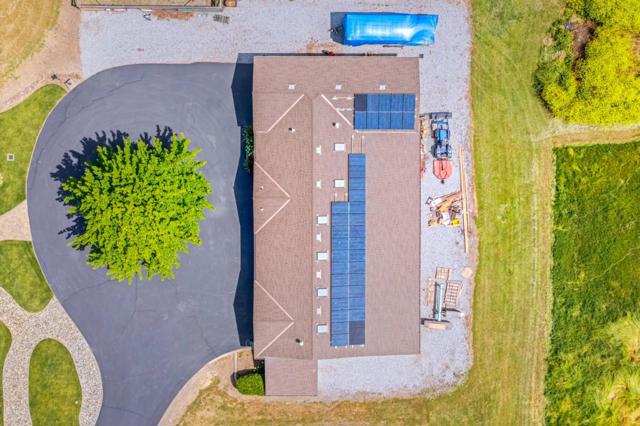 2340 Tennant Avenue, Morgan Hill CA: https://media.crmls.org/mediaz/a760a24b-931b-4235-add2-8f137fc37c65.jpg