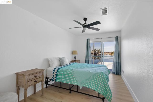740 Discovery Bay Blvd, Discovery Bay CA: https://media.crmls.org/mediaz/a760d1eb-7f52-4c89-834f-1172b18ea89c.jpg
