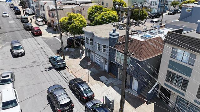 40 Acton St, Daly City CA: https://media.crmls.org/mediaz/a760d7e5-2d5d-4943-9415-132d3f99500d.jpg