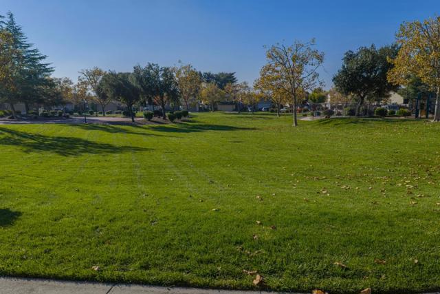 1830 Bayo Claros Circle, Morgan Hill CA: https://media.crmls.org/mediaz/a7611118-d1af-41ee-8daf-ed96a2106967.jpg