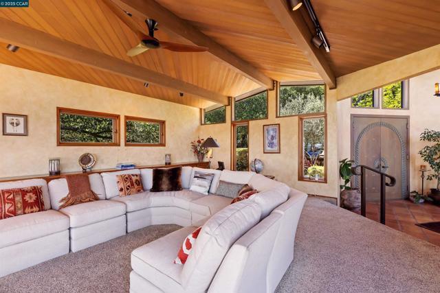 1176 Brown Ave, Lafayette CA: https://media.crmls.org/mediaz/a7621d14-e621-4c7d-ac3a-394f6d35be97.jpg