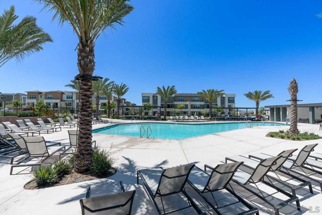 Image 26 of 27 For 841 Hana Ave  3