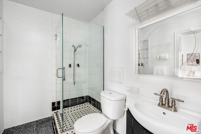 4730 Asteria Street, Torrance CA: https://media.crmls.org/mediaz/a76360e9-d6be-4c33-8b3d-ca650df27183.jpg