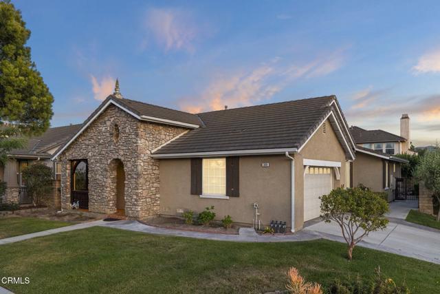 3806 Golden Pond Drive, Camarillo CA: https://media.crmls.org/mediaz/a7641f95-fc45-4b85-ac21-4a177fbd489b.jpg