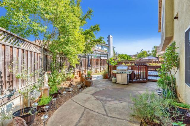 291 Wright Avenue, Morgan Hill CA: https://media.crmls.org/mediaz/a765930d-f4b0-443c-a0f1-002ec91b09a7.jpg