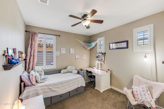 13170 Bent Grass Place, Moorpark CA: https://media.crmls.org/mediaz/a765e68d-f851-4847-978d-14676c7e9fbe.jpg