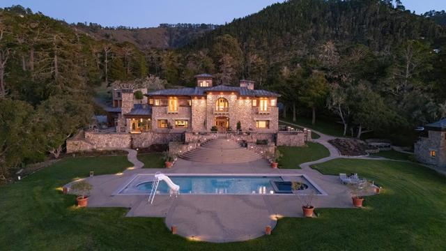 72 Fern Canyon Road, Carmel CA: https://media.crmls.org/mediaz/a766c55b-9d01-4366-9d77-464b073127ca.jpg