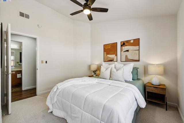 4415 Folsom Dr, Antioch CA: https://media.crmls.org/mediaz/a767387c-04b1-4a5f-83d7-3d131e2bd14b.jpg