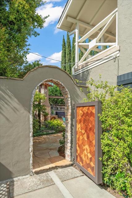 1101 Culligan Boulevard, San Jose CA: https://media.crmls.org/mediaz/a768609b-3ea3-4708-baea-f96445d0cdd7.jpg