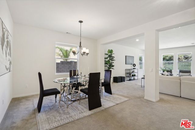 19317 Bension Drive, Santa Clarita CA: https://media.crmls.org/mediaz/a76896e9-eb18-42fa-9b8d-1c2c5986a396.jpg