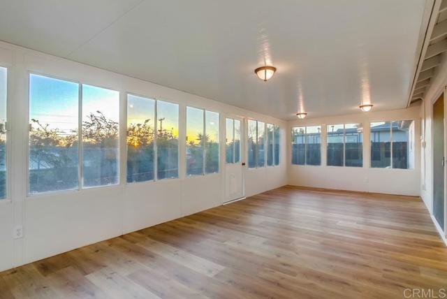 4214 Caledonia Drive, San Diego CA: https://media.crmls.org/mediaz/a768e510-211f-43cd-a116-dba2fec64bcd.jpg