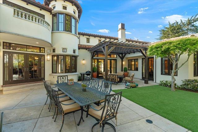 106 Farley Drive, Aptos CA: https://media.crmls.org/mediaz/a7691720-38d6-4c8b-8af0-65d245f4df1f.jpg
