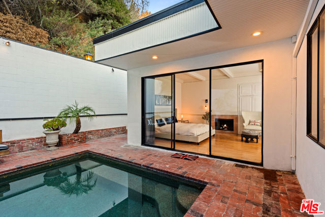 1790 Viewmont Drive, Los Angeles CA: https://media.crmls.org/mediaz/a7693272-800c-44b9-a23c-cae9a9dbbd29.jpg