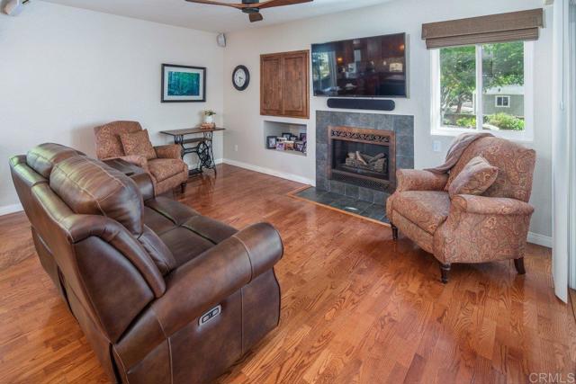 23847 Norte Dr, Ramona CA: https://media.crmls.org/mediaz/a76be669-2162-4004-a94b-eed76fe56b6a.jpg