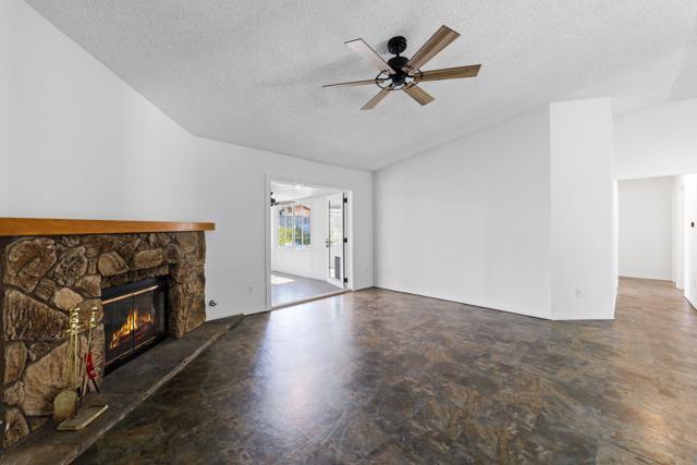 1548 Teton St Street, San Bernardino CA: https://media.crmls.org/mediaz/a76db09d-103a-4b57-aa13-b6a4b0eee5ec.jpg